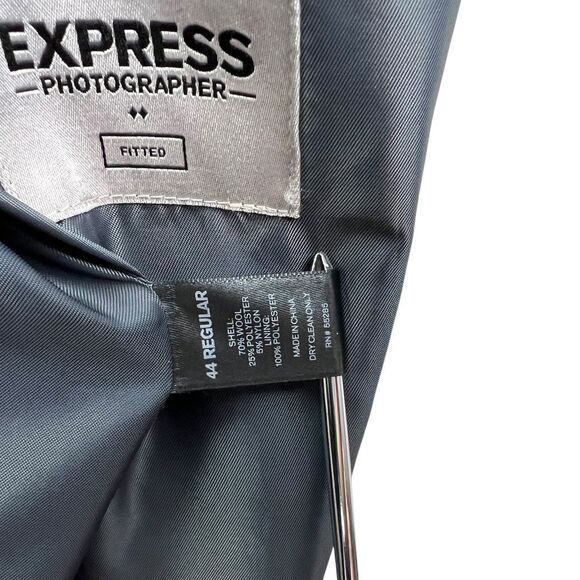 Express Photographer Men Suit Blazer Fitted Notch 2 Button Business Gray Sz 44R - Picture 5 of 7